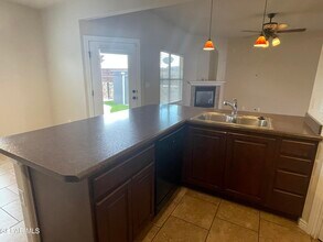 11726 Dos Palmas Dr in El Paso, TX - Building Photo - Building Photo