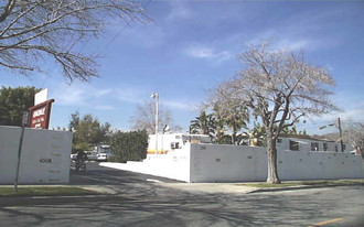 Oakdale Mobile Home Park Apartments