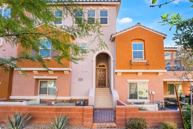 property at 10001 Sable Point St