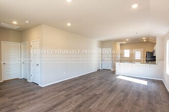 2590 S Ouachita Dr in Fayetteville, AR - Building Photo - Building Photo
