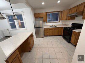 MARYLAND AVENUE in Staten Island, NY - Building Photo