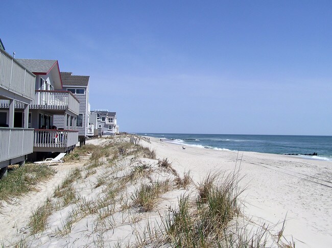4307 Ocean Blvd in Long Beach, NJ - Foto de edificio - Building Photo
