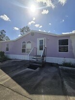 617 Lemon St W in Davenport, FL - Building Photo