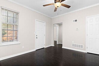 3909 Springfield Ave in Kansas City, KS - Building Photo - Building Photo