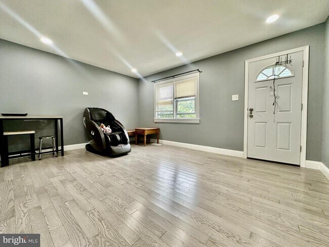 633 Durham Rd in Newtown, PA - Building Photo - Building Photo