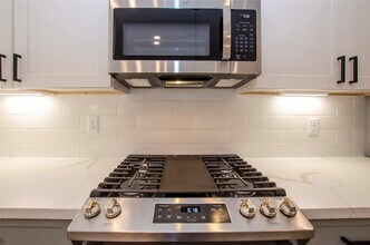 2054 Johanna Crk Dr in Houston, TX - Building Photo - Building Photo