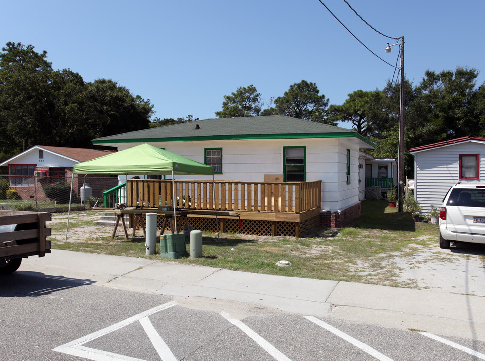 709 30th Ave S in North Myrtle Beach, SC - Building Photo