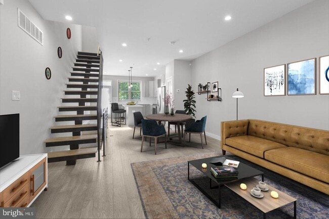 property at 1744 Vineyard St