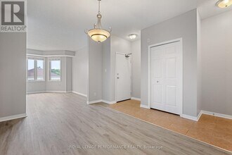 190 Rustic Hills Crescent in Ottawa, ON - Building Photo - Building Photo