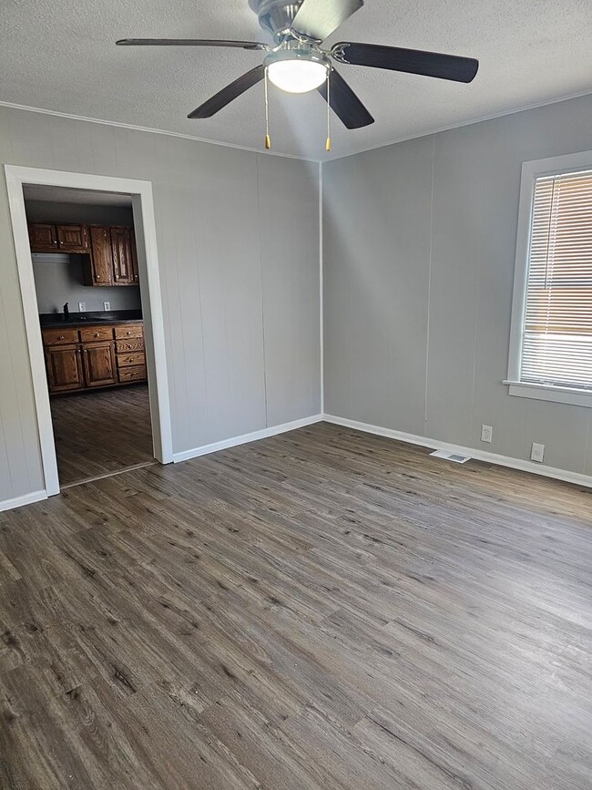 property at 358 W Maple Ave