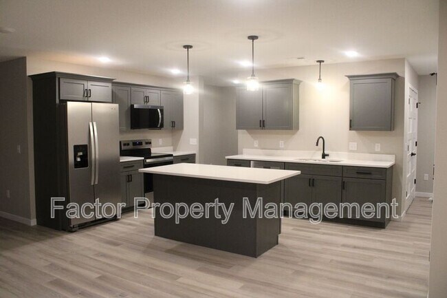 3124 Scotch Ln in Mankato, MN - Building Photo - Building Photo