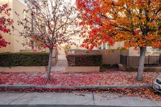 1705 Palm Ave in San Mateo, CA - Building Photo - Building Photo