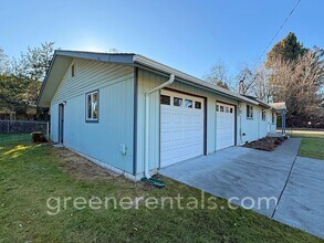 501 Primrose Ln SE in Tumwater, WA - Building Photo - Building Photo