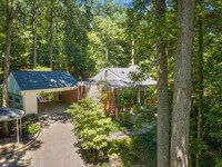 1008 Hobbs Dr, Unit Rear Unit