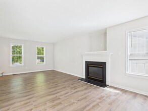 6911 Staunton Ave in Richmond, VA - Building Photo - Building Photo