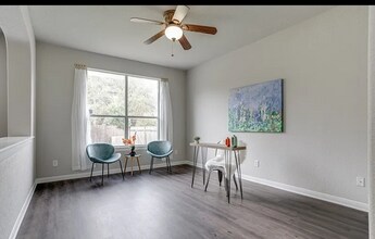 5044 Bending Grove in San Antonio, TX - Building Photo - Building Photo