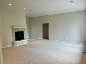 4835 Dickson Dr in Eureka, CA - Building Photo - Building Photo