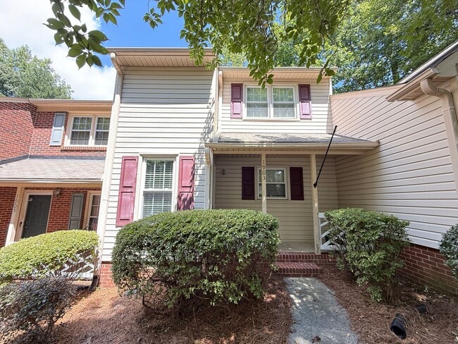 property at 1903 Windy Point Ct