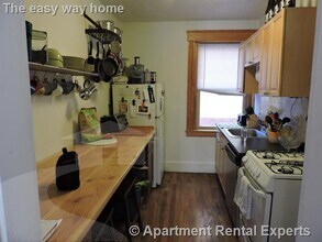 97 Hancock St, Unit #2 in Cambridge, MA - Foto de edificio - Building Photo