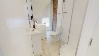 87 Morrison Ave, Unit 2R in Somerville, MA - Building Photo - Building Photo