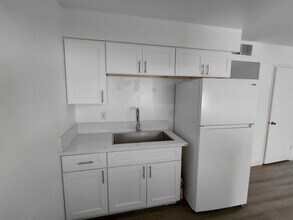 455 W Orange Ave in El Centro, CA - Building Photo - Building Photo