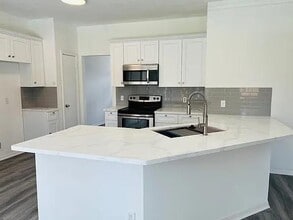 17627 Glenwolf Dr in Houston, TX - Foto de edificio - Building Photo