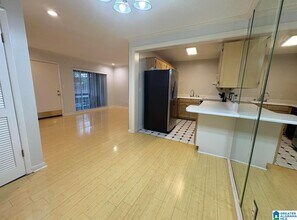 3101 Lorna Rd in Hoover, AL - Building Photo - Building Photo