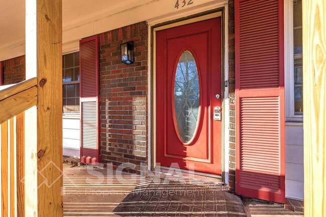 432 Argonne Dr NE in Center Point, AL - Building Photo - Building Photo