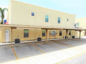 30 W Daffodil Ave in McAllen, TX - Building Photo - Building Photo