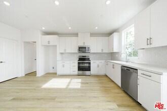 16151 Linden Ln in Chino, CA - Building Photo - Building Photo