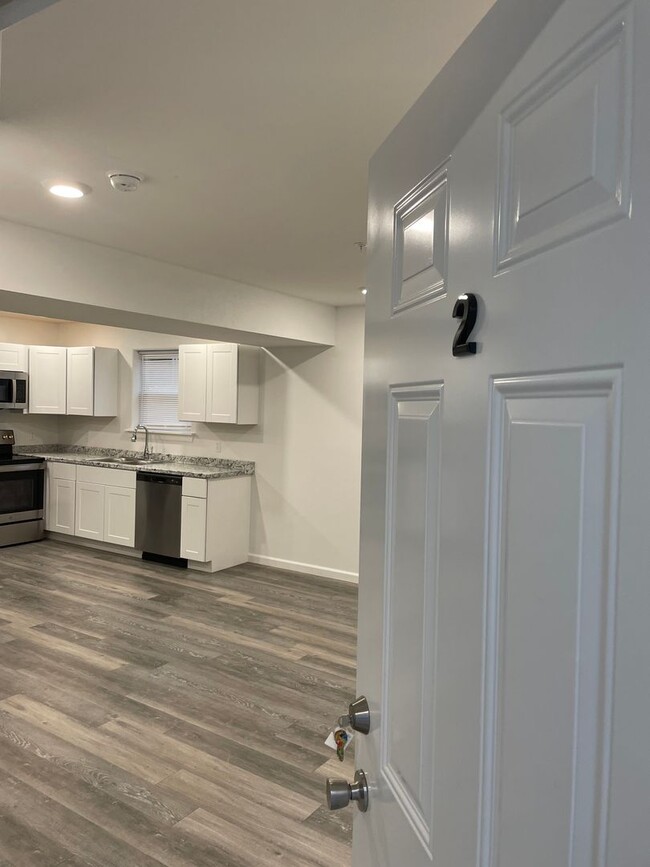 property at 416 E Doxey St