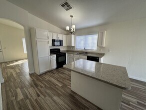 1104 E Sunland Ave in Phoenix, AZ - Building Photo - Building Photo