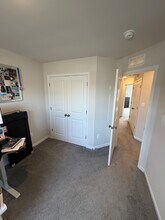 454 18th Ave in Ranson, WV - Foto de edificio - Building Photo