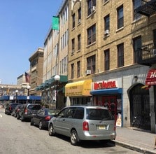 60 Sip Ave in Jersey City, NJ - Foto de edificio - Building Photo