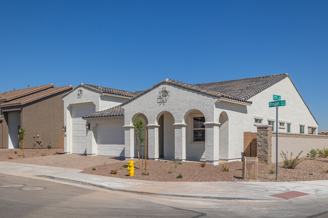 Allen Ranches in Litchfield Park, AZ - Building Photo - Building Photo