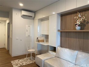 987 Queen St in Honolulu, HI - Building Photo - Building Photo