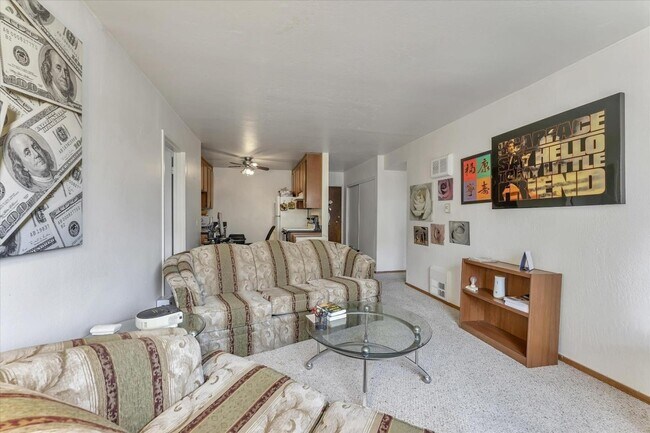 455 Crescent St in Oakland, CA - Building Photo - Building Photo