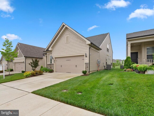 property at 6248 Zinnia Ln