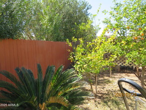 2383 W Le Marche Ave in Phoenix, AZ - Building Photo - Building Photo