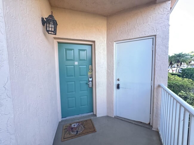 9975 Perfect Dr in Port St. Lucie, FL - Building Photo - Building Photo