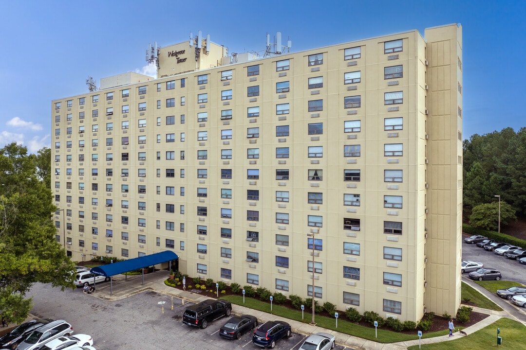 Westgrove Tower Condominiums in Raleigh, NC - Foto de edificio