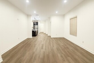 5702 Moses Lp in Laredo, TX - Building Photo - Building Photo