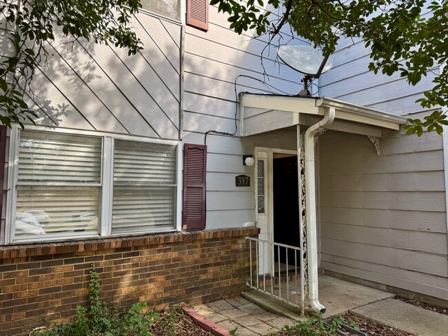 397 Oakland Rd in Madison, AL - Building Photo - Building Photo