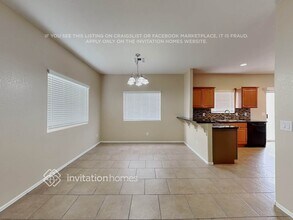 13207 W Crocus Dr, Unit 308 in Surprise, AZ - Foto de edificio - Building Photo