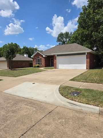 property at 7 St Charles Pl