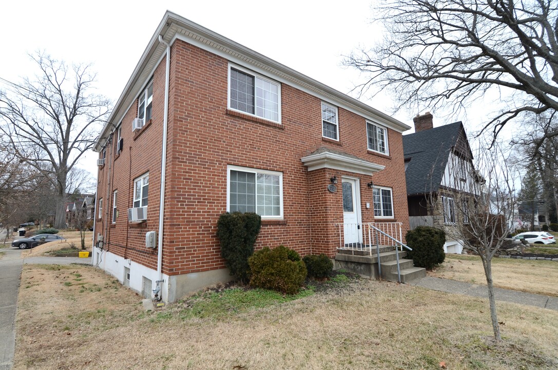 3763 Marburg Ave, Unit 3 in Cincinnati, OH - Building Photo