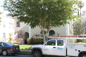 228 S Spalding Dr in Beverly Hills, CA - Building Photo - Building Photo