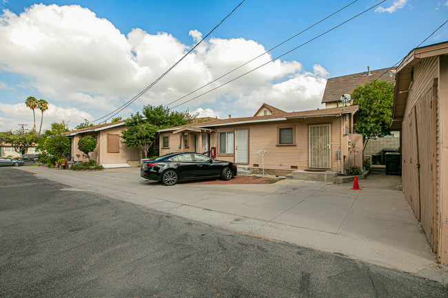 312 N Primrose Ave in Alhambra, CA - Building Photo - Building Photo