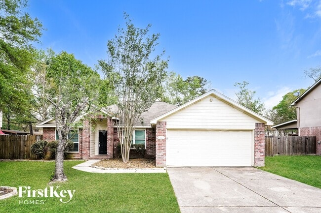 property at 6722 Woodland Oaks