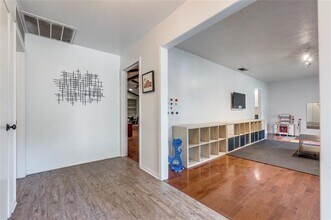 1109 Elizabeth Ln in Richardson, TX - Building Photo - Building Photo